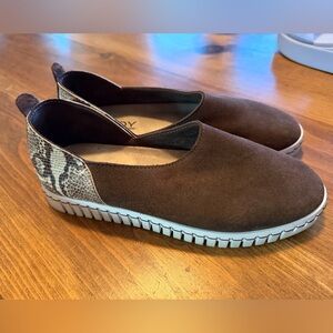 Bendy Ashbury Skies Brown Suede Loafers 39 8.5 great condition smoke pet free